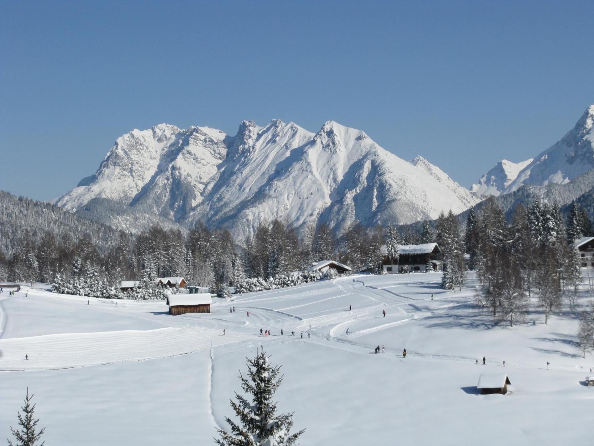 Panorama-Ferienwohnung Isser Seefeld in Tirol Esterno foto