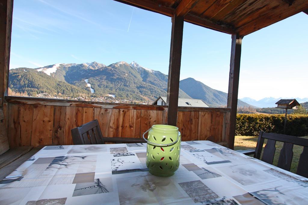 Panorama-Ferienwohnung Isser Seefeld in Tirol Esterno foto